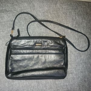 Vintage Via Piaggi Black Leather Crossbody Shoulder Bag